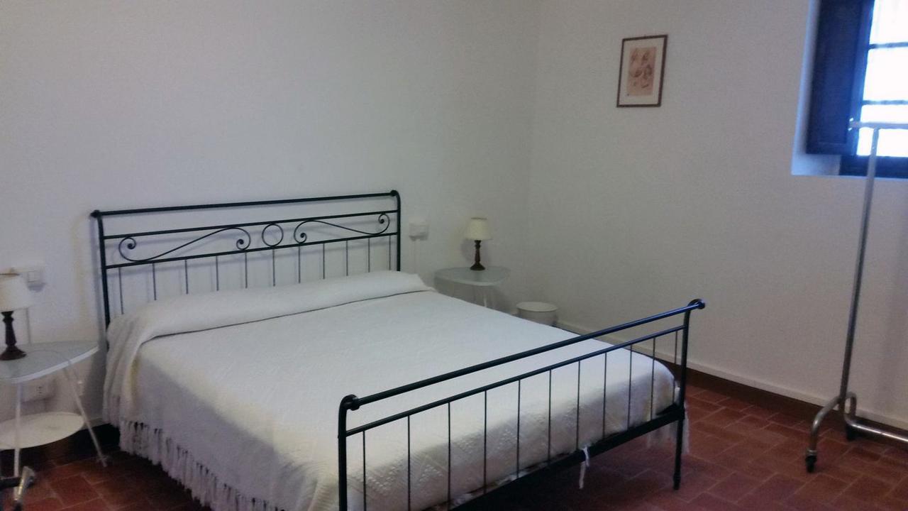 Agriturismo Frigionaia カルミニャーノ エクステリア 写真